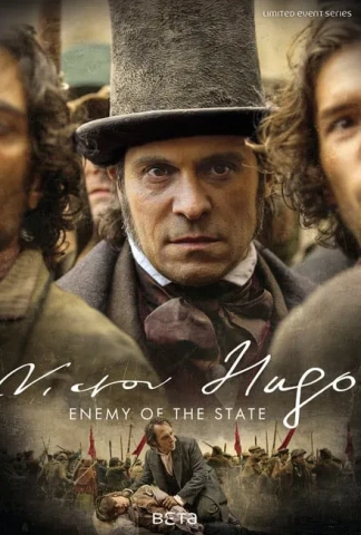 Victor Hugo, Ennemi d'Etat